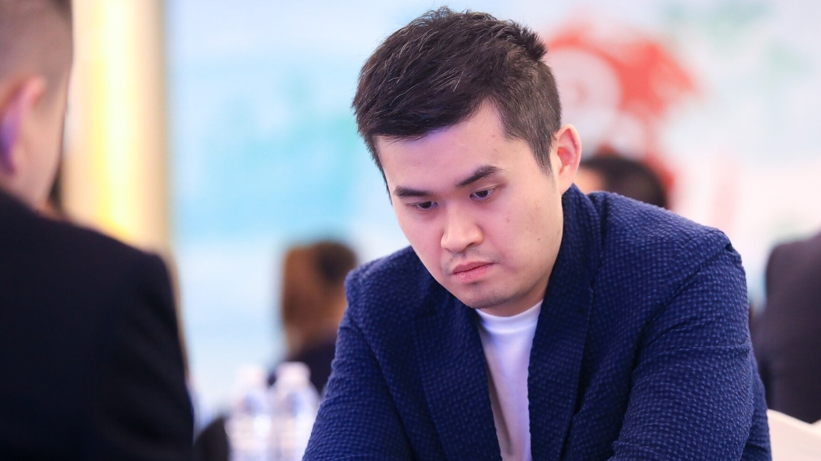 他的成長